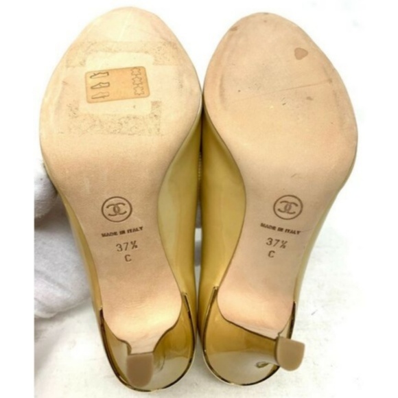 CHANEL COCO Mark Patent Leather Open Toes Shoes - Picture 7 of 8